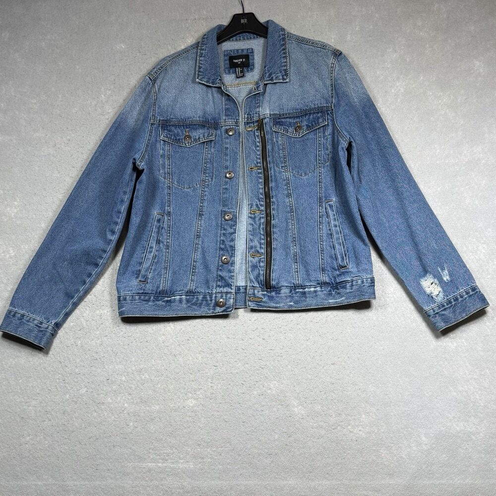 Forever 21 Denim Jacket Trucker Men’s XL Blue Zippers Distressed Pockets NWOT